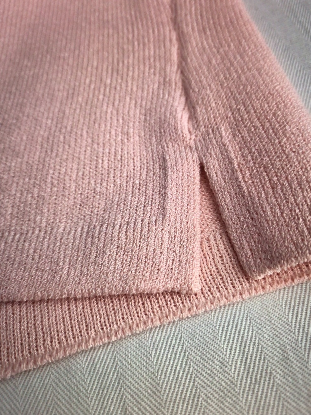 St. John Peach Knit Sleeveless Tank Top - Picture 7 of 9